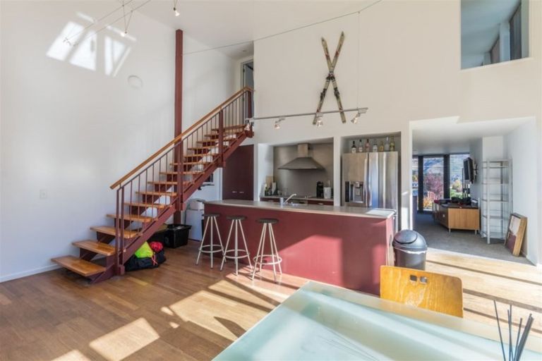 Photo of property in 45 Kings Drive, Wanaka, 9305