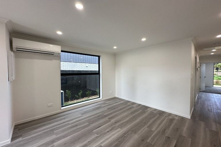 Photo of property in 1 Puhikawa Street, Massey, 0614