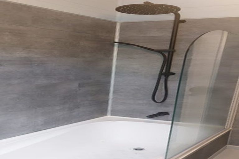 Photo of property in 75 Severn Street, Island Bay, Wellington, 6023