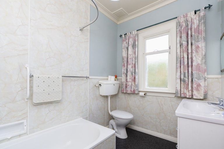 Photo of property in 46 Stirling Street, Andersons Bay, Dunedin, 9013