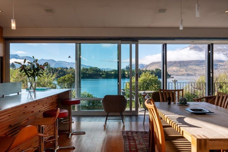 Photo of property in 44-46 Park Street, Queenstown, 9300