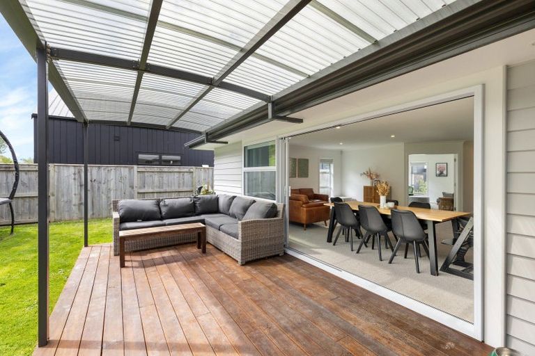 Photo of property in 31 Freedom Drive, Kelvin Grove, Palmerston North, 4414