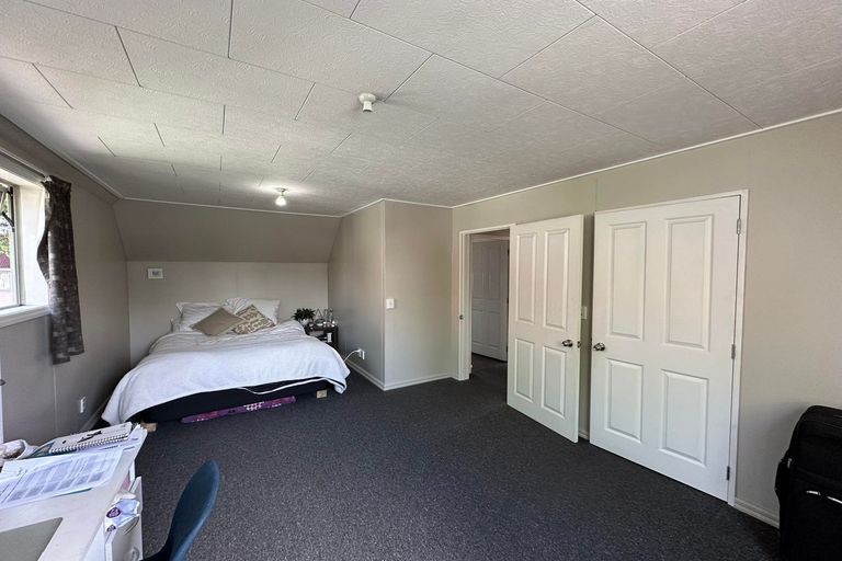 Photo of property in 35 Clyde Street, North Dunedin, Dunedin, 9016