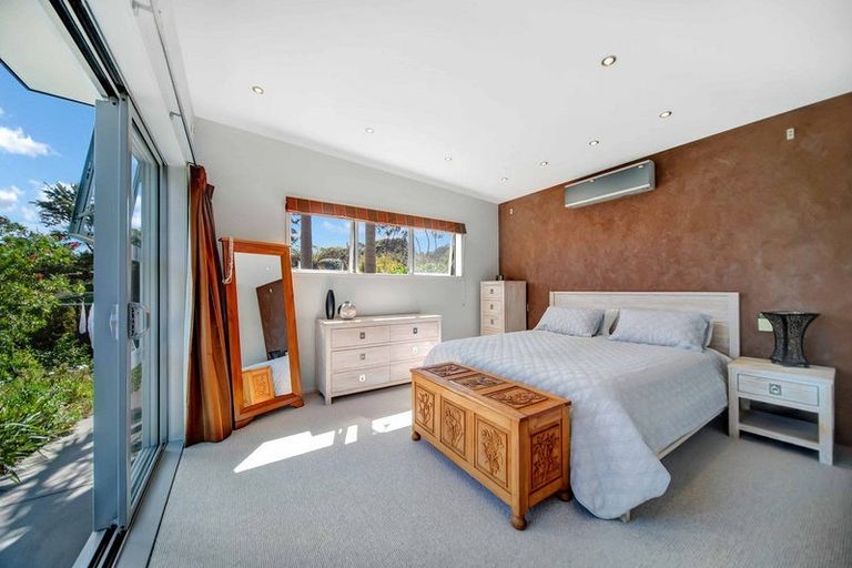 Photo of property in 269 Kaipara Road, Papakura, 2582