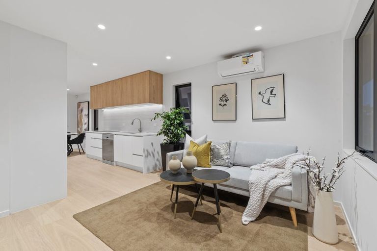 Photo of property in 9b O'donn Avenue, Beach Haven, Auckland, 0626