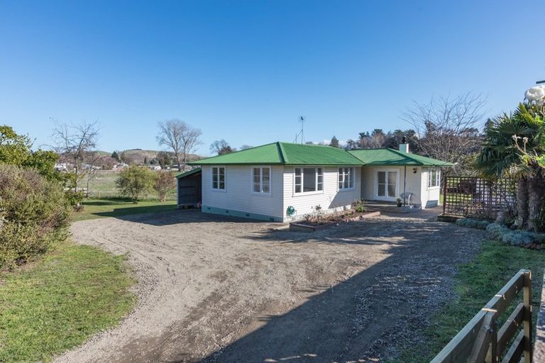 Photo of property in 5 Mcgreevy Street, Waipawa, 4210