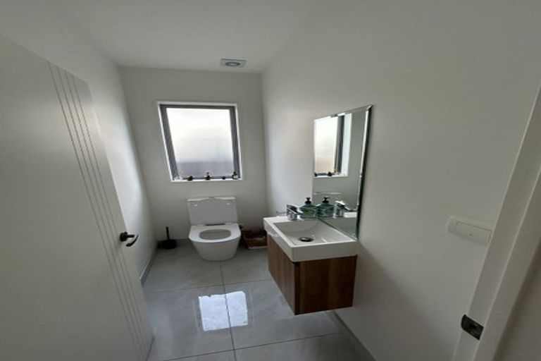 Photo of property in 19 St Claire Road, Silverdale, 0932