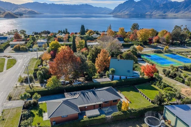 Photo of property in 8 Bodkin Street, Lake Hawea, Wanaka, 9382