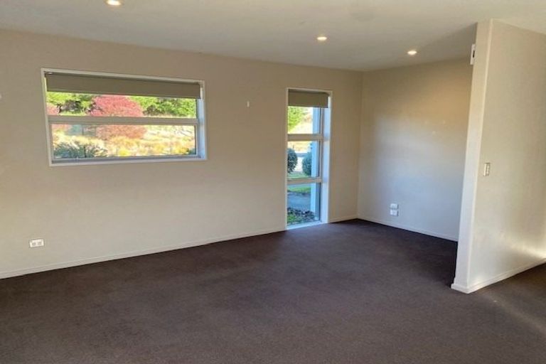 Photo of property in 28 Hakatere Road, Pegasus, 7612