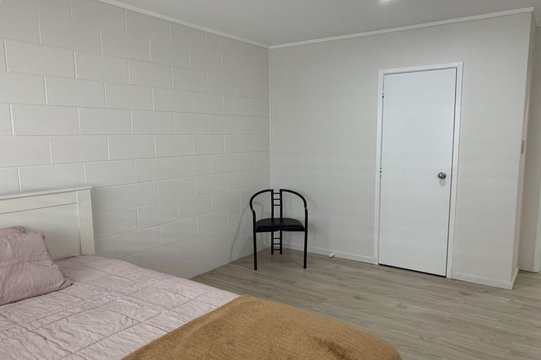 Photo of property in 2/112 Portage Road, New Lynn, Auckland, 0600