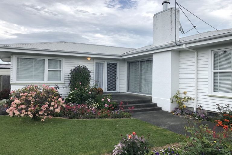 Photo of property in 18 Pembroke Street, Taradale, Napier, 4112
