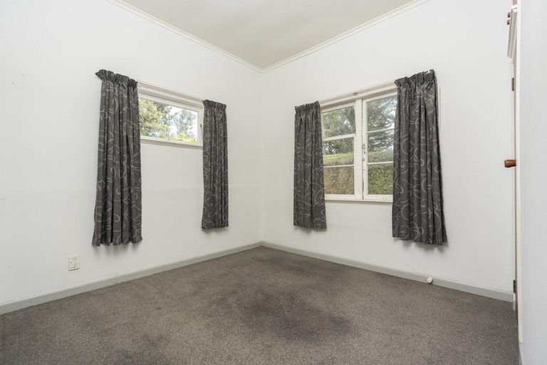 Photo of property in 37 Ngapuke Lane, Parua Bay, 0192