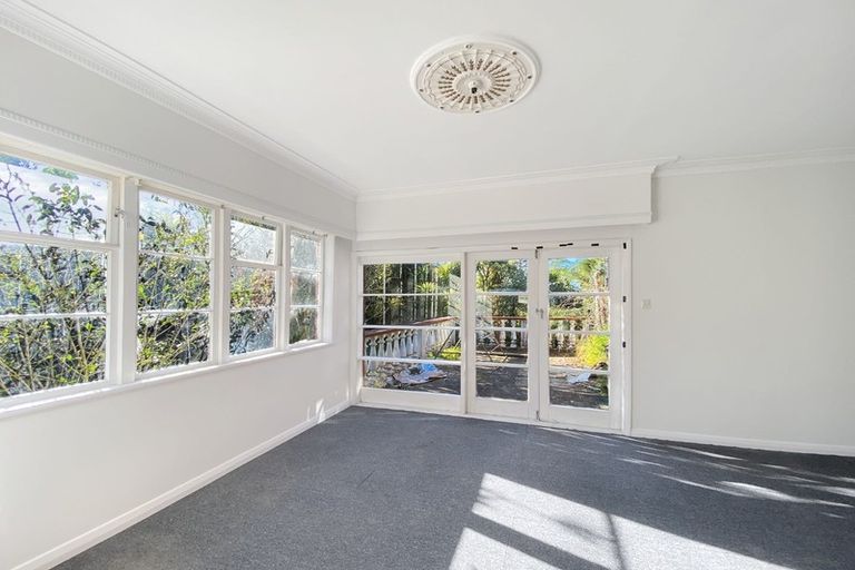 Photo of property in 488d Don Buck Road, Massey, Auckland, 0614