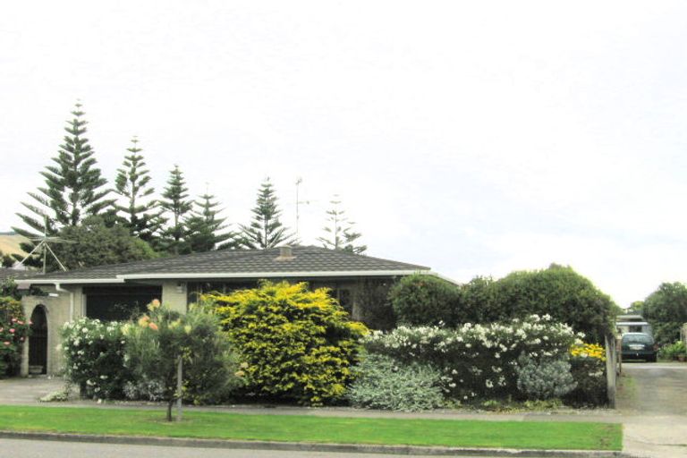 Photo of property in 18b Kapanui Road, Waikanae, 5036