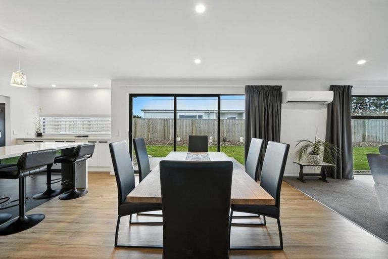 Photo of property in 29 Plover Avenue, Amberley, 7410