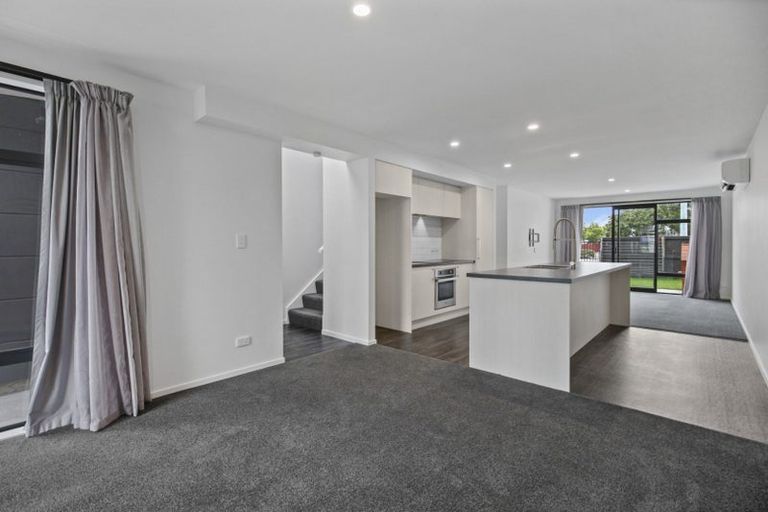 Photo of property in 105 Manakura Street, Russley, Christchurch, 8042