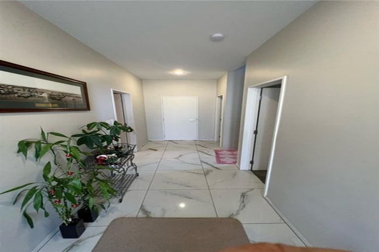 Photo of property in 401a Rosedale Road, Albany, Auckland, 0632