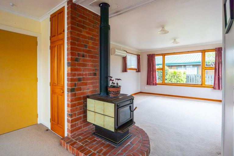 Photo of property in 34 Connolly Street, Geraldine, 7930