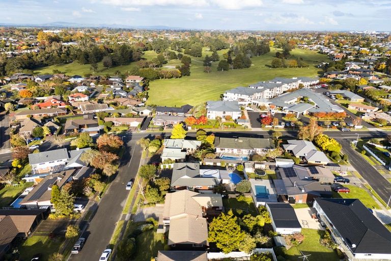Photo of property in 5 Cattanach Street, St Andrews, Hamilton, 3200