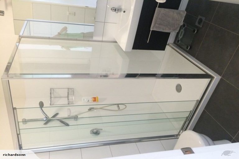 Photo of property in 25u1 Home Street, Mount Victoria, Wellington, 6011