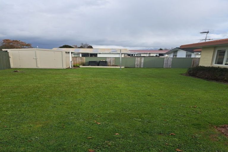 Photo of property in 9 Towai Street, Inglewood, 4330