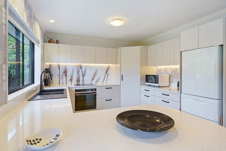 Photo of property in 29 Rifleman Lane, Paraparaumu Beach, Paraparaumu, 5032
