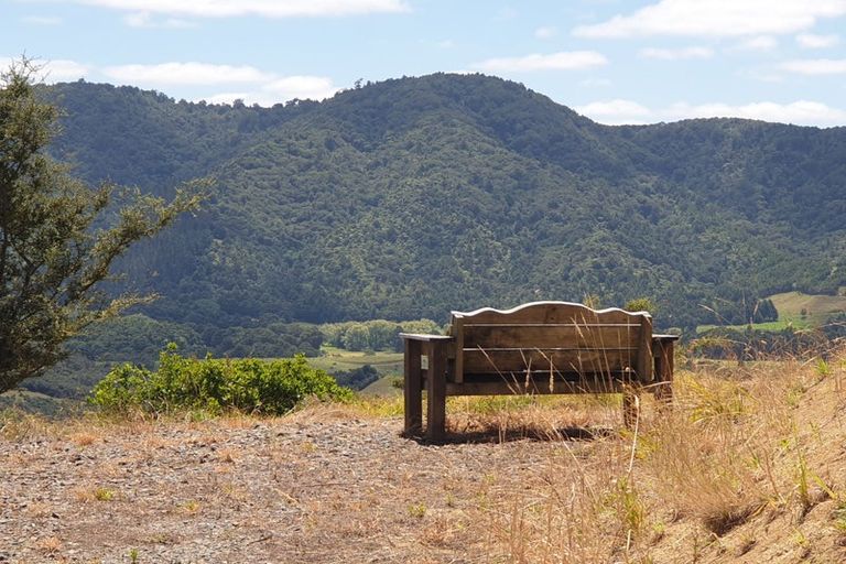 Photo of property in 350 Brooks Road, Waipu, 0582