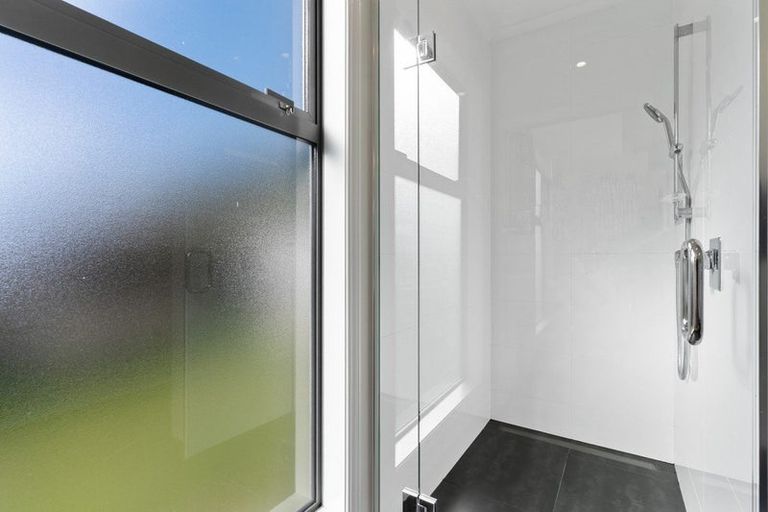 Photo of property in 3 Hartley Avenue, Carterton, 5713
