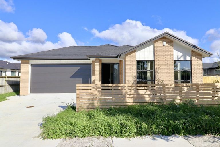 Photo of property in 213 Old Wairoa Road, Papakura, 2110