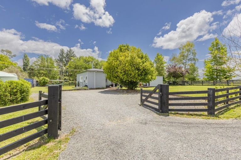 Photo of property in 15 Maharakeke Road, Waipukurau, 4281