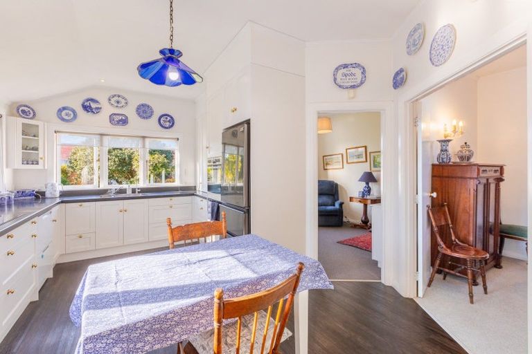 Photo of property in 8 Fleming Road, Waipukurau, 4200