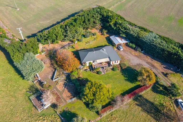 Photo of property in 276 Pyramid Valley Road, Pyramid Valley, Waikari, 7491