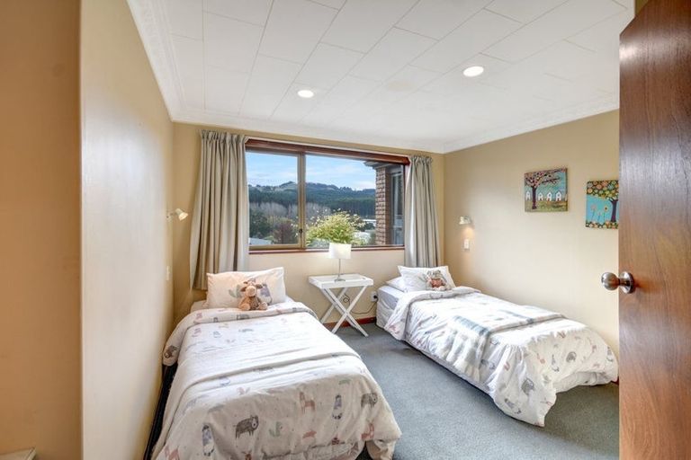 Photo of property in 4d Edinburgh Street, Green Island, Dunedin, 9018