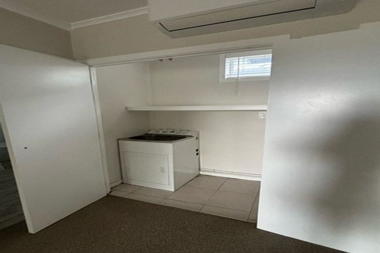 Photo of property in 41 Elliston Crescent, Stanmore Bay, Whangaparaoa, 0932