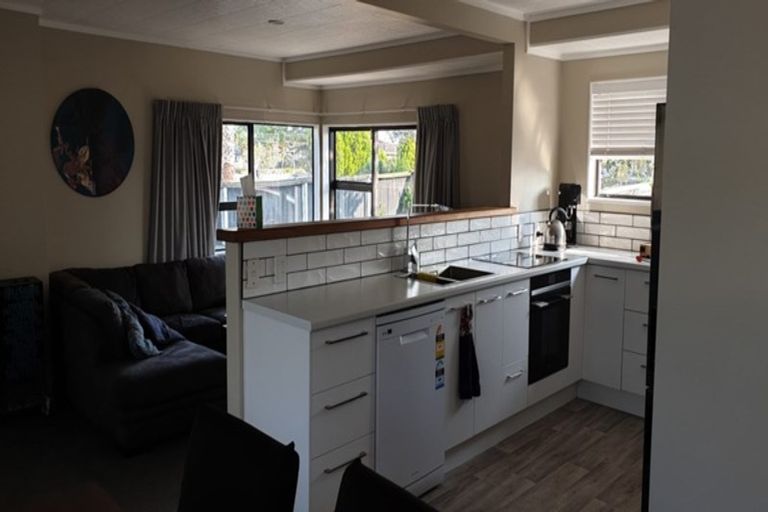 Photo of property in 8b Bedford Place, Mount Maunganui, 3116