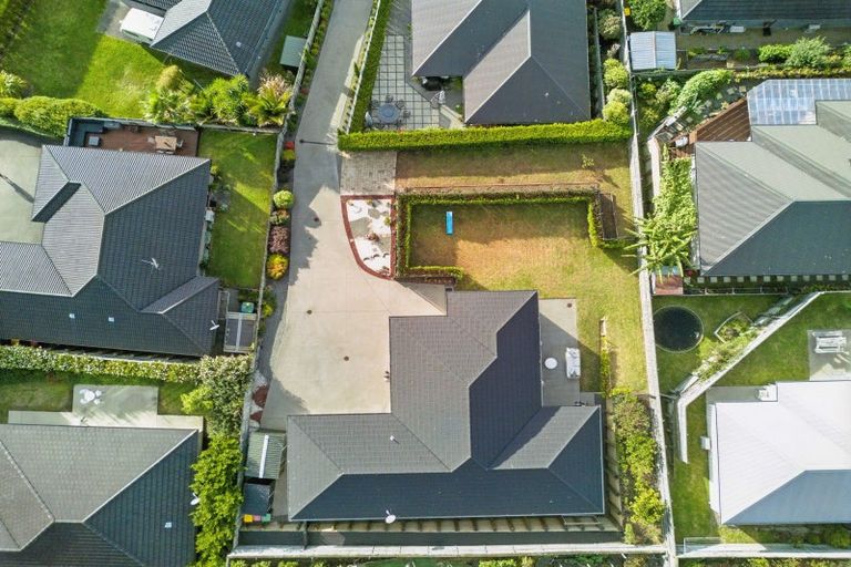 Photo of property in 35 Ballintoy Park Drive, Welcome Bay, Tauranga, 3175