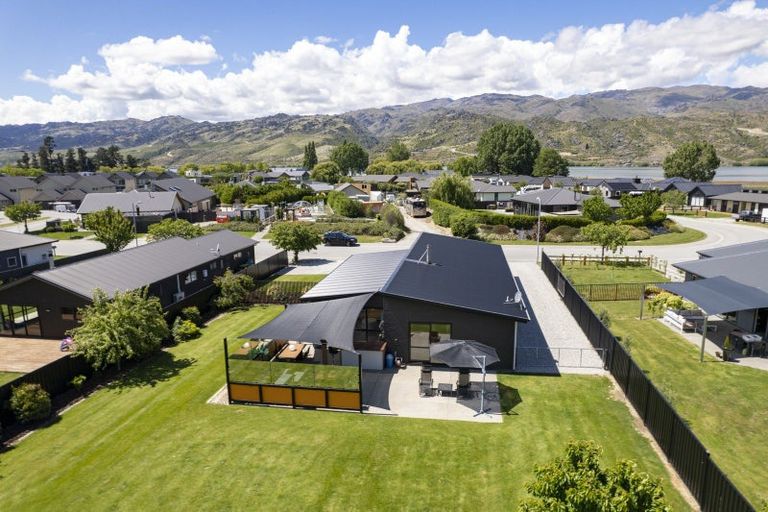 Photo of property in 34 Perriam Place, Mount Pisa, Cromwell, 9383