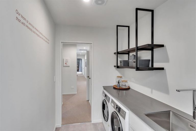 Photo of property in 27 Finstock Way, Rolleston, 7614