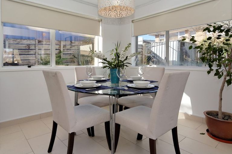 Photo of property in 2a/3 Bowers Road, Glen Eden, Auckland, 0602