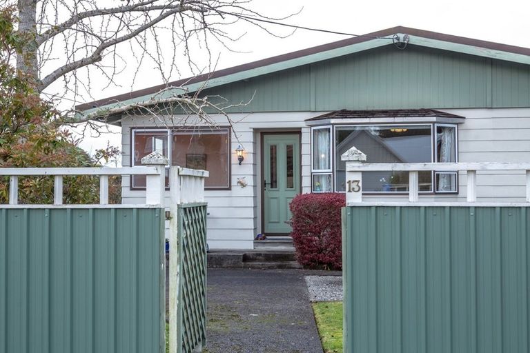 Photo of property in 13 Chamberlain Road, Masterton, 5810