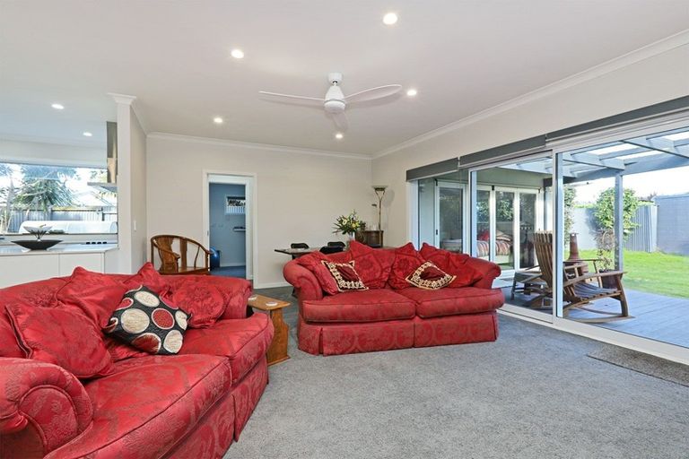 Photo of property in 78 Avondale Road, Taradale, Napier, 4112