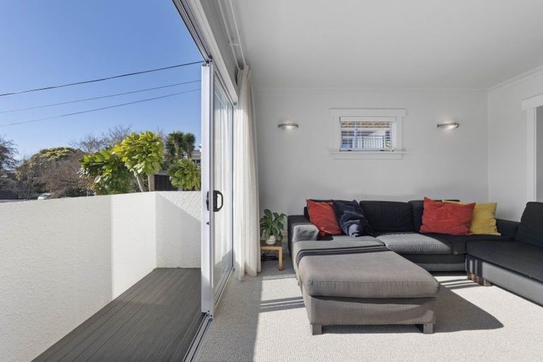 Photo of property in 26 Mclean Street, Strandon, New Plymouth, 4312