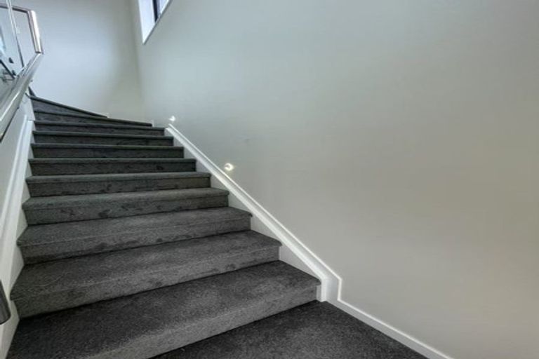 Photo of property in 6/20 William Souter Street, Forrest Hill, Auckland, 0620