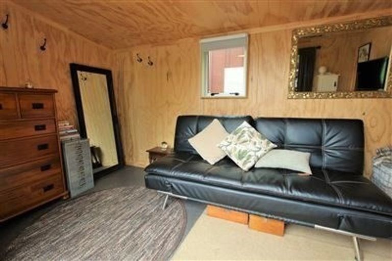 Photo of property in 402 Karaka Road, Thames, 3500