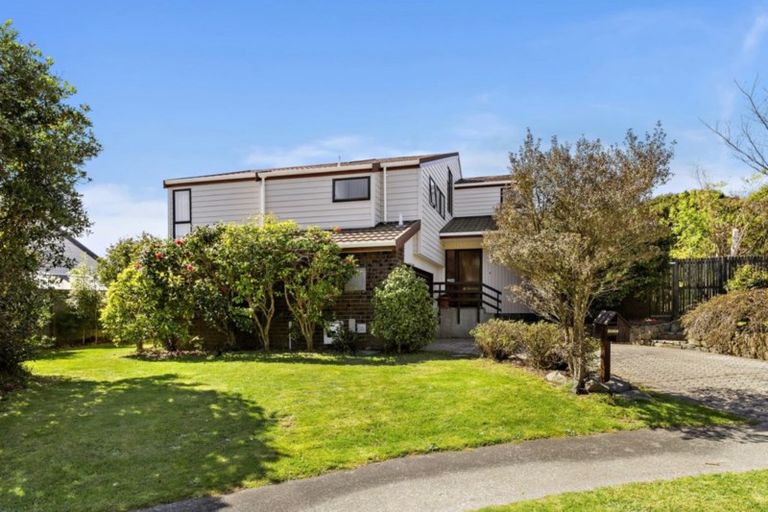 Photo of property in 57 Shackle Lane, Whitby, Porirua, 5024