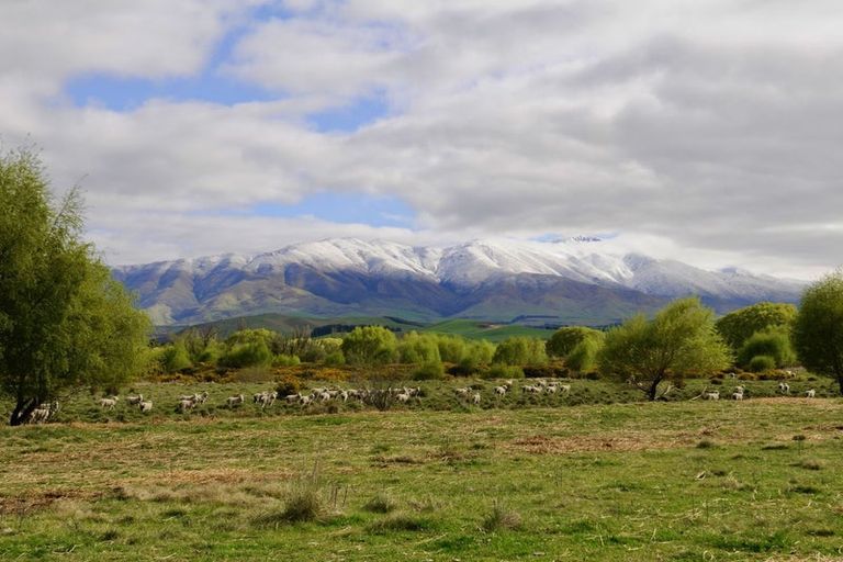 Photo of property in 307 Mchenrys Road, Hakataramea Valley, 9498
