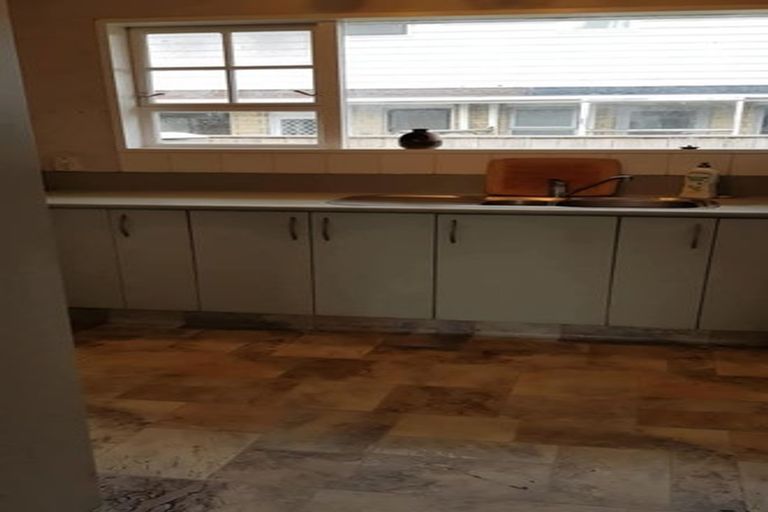 Photo of property in 9 Gordon Street, Avalon, Lower Hutt, 5011