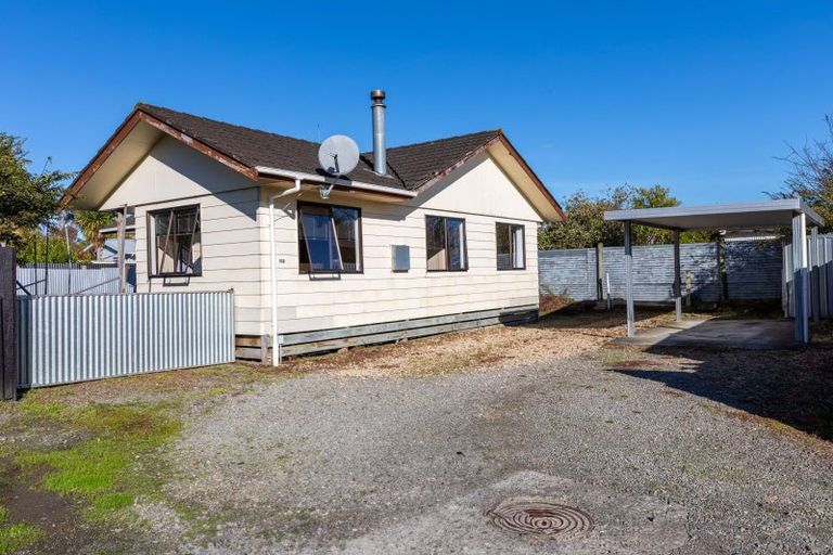 Photo of property in 90 Fergusson Street, Woodville, 4920