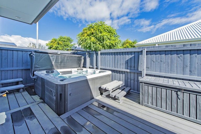 Photo of property in 12 Lignite Drive, Rolleston, 7614