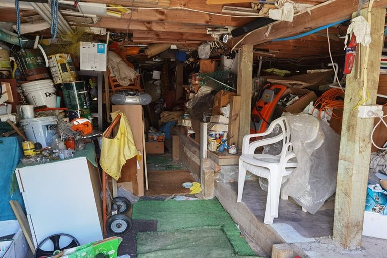 Photo of property in 21 Hinemoa Place, Snells Beach, 0920